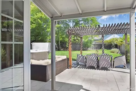 44 Anthony Ct, Windsor, CA 95492 photo 23