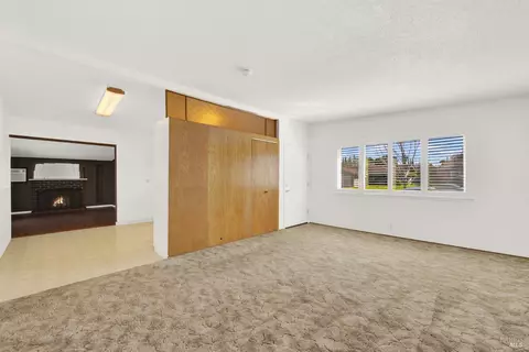 1272 Marshall Rd, Vacaville, CA 95687 photo 5