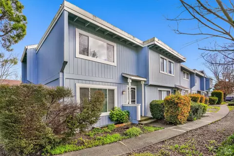 411 Fernbridge Pl, Novato, CA 94947
