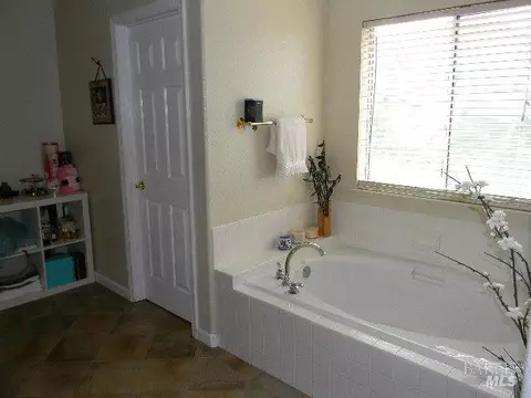 2045 Bennington Dr, Vallejo, CA 94591 photo 11
