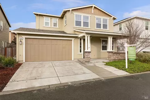 7541 Windward Dr, Rohnert Park, CA 94928