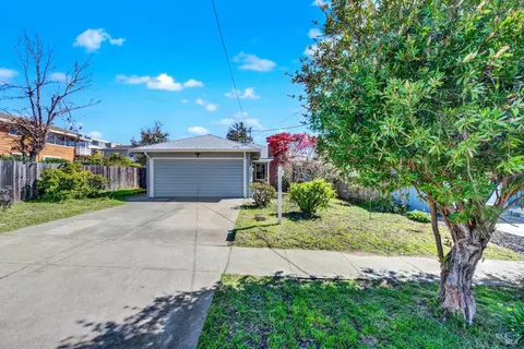 7024 Donal Ave, El Cerrito, CA 94530