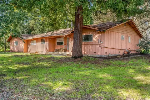 1086 Vineyard Ln, Napa, CA 94558 photo 5