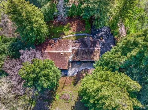 1086 Vineyard Ln, Napa, CA 94558 photo 12