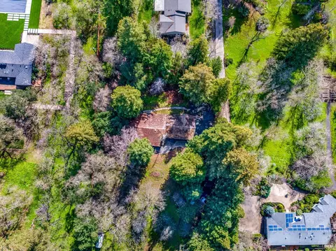 1086 Vineyard Ln, Napa, CA 94558 photo 13