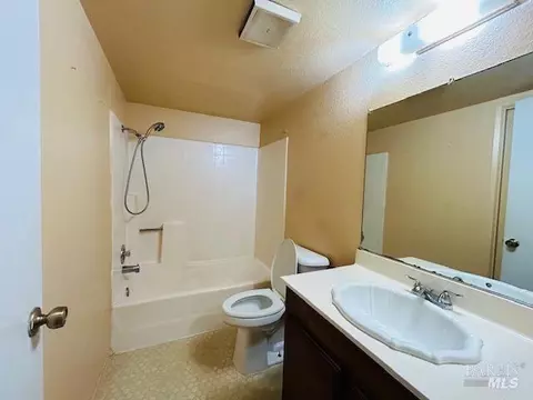 135 Stageline Ct, Vallejo, CA 94591 photo 5