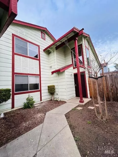 135 Stageline Ct, Vallejo, CA 94591 photo 2