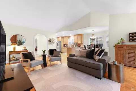 Living - 221 Maili Ct, Windsor, CA 95492 photo 3 of 3