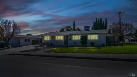 Exterior - 549 Pear Tree Ln, Fairfield, CA 94533 photo 12 of 12