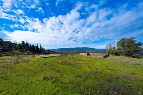 2100 Trinity Rd, Glen Ellen, CA 95442