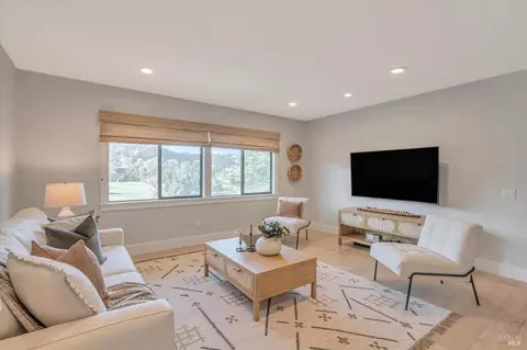 Living - 46 Burning Tree Dr, Novato, CA 94949 photo 4 of 7