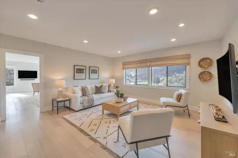 Living - 46 Burning Tree Dr, Novato, CA 94949 photo 3 of 7
