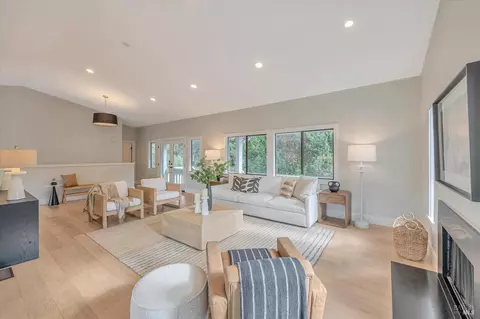 Living - 46 Burning Tree Dr, Novato, CA 94949 photo 6 of 7