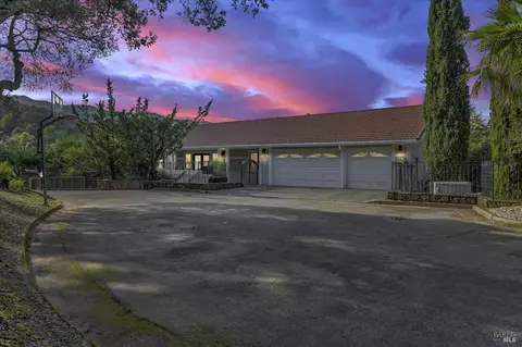 Exterior - 46 Burning Tree Dr, Novato, CA 94949 photo 11 of 12