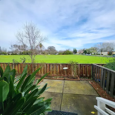 105 Bryce Way, Vacaville, CA 95687 photo 11