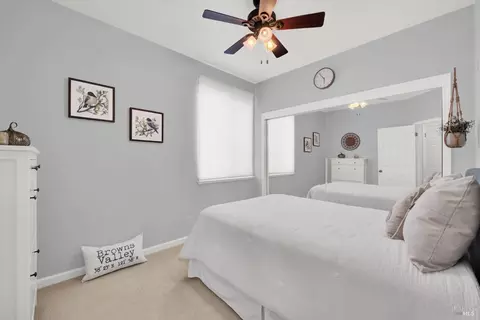 Bedroom - 573 Edenderry Dr, Vacaville, CA 95688 photo 7 of 10