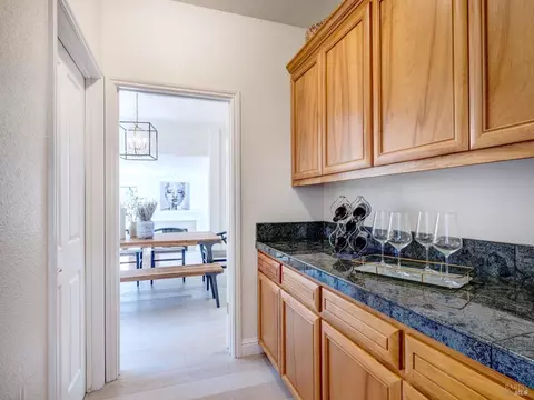 Kitchen - 1011 Glen Eagle Dr, Petaluma, CA 94952 photo 1 of 5