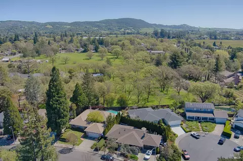 568 Este Madera Dr, Sonoma, CA 95476 photo 24