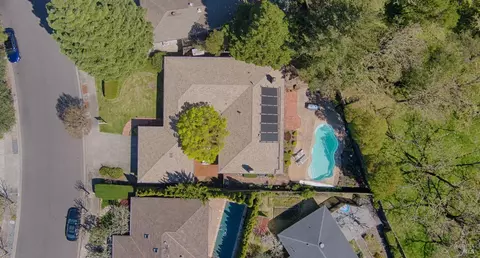 568 Este Madera Dr, Sonoma, CA 95476 photo 25