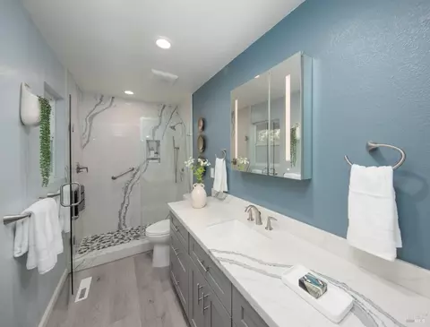 568 Este Madera Dr, Sonoma, CA 95476 photo 17