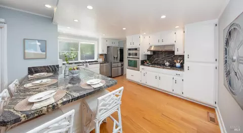 568 Este Madera Dr, Sonoma, CA 95476 photo 11