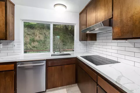 79 Marin Ave, Sausalito, CA 94965 photo 6