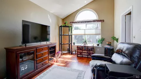 1305 Jacobs Pl, Dixon, CA 95620 photo 6