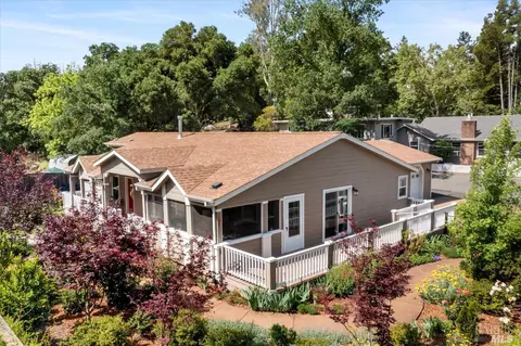 109 Rose Ln, Saint Helena, CA 94574