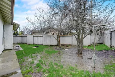 Exterior - 150 Fiddletown Ct, Vallejo, CA 94589 photo 7 of 7