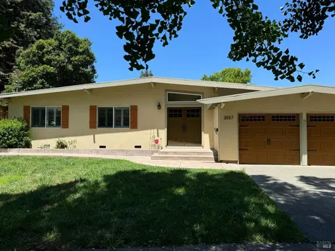 3557 Cynthia Ct, Napa, CA 94558