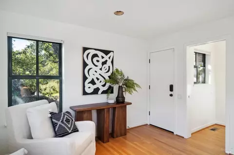 Living - 17274 7th St E, Sonoma, CA 95476 photo 9 of 9