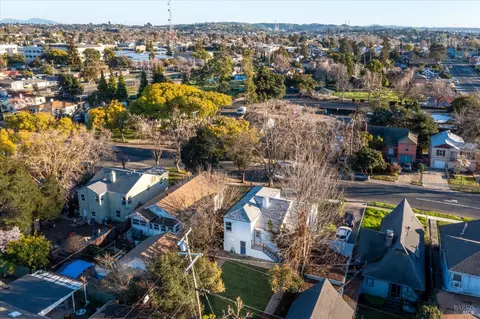View/Area - 1416 Florida St, Vallejo, CA 94590 photo 2 of 15