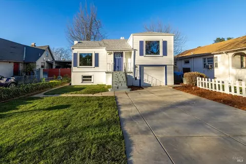 Exterior - 1416 Florida St, Vallejo, CA 94590 photo 6 of 24