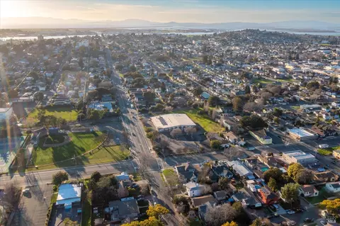 View/Area - 1416 Florida St, Vallejo, CA 94590 photo 11 of 15