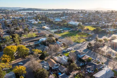 View/Area - 1416 Florida St, Vallejo, CA 94590 photo 8 of 15
