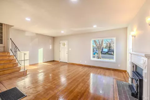 Living - 1416 Florida St, Vallejo, CA 94590 photo 3 of 3