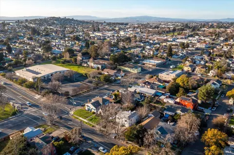 View/Area - 1416 Florida St, Vallejo, CA 94590 photo 5 of 15