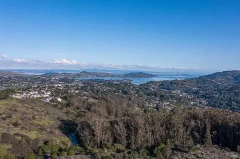 View/Area - 1019 Erica Rd, Mill Valley, CA 94941 photo 8 of 11