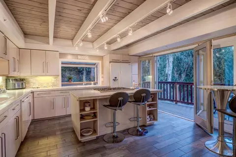 Kitchen - 1019 Erica Rd, Mill Valley, CA 94941 photo 5 of 5