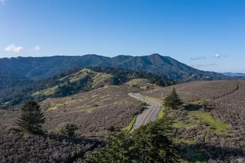 View/Area - 1019 Erica Rd, Mill Valley, CA 94941 photo 7 of 11