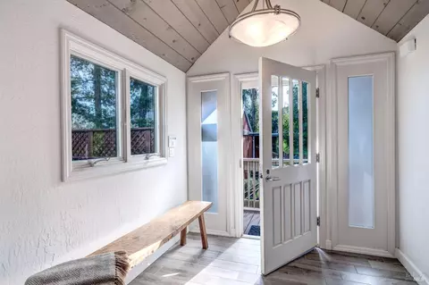 Entry Way - 1019 Erica Rd, Mill Valley, CA 94941 photo 1 of 2