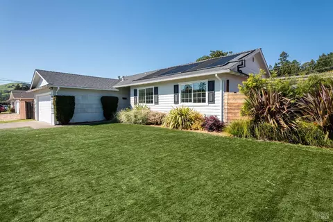 122 Grande Vis, Novato, CA 94947