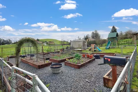 Exterior - 1220 Madrone Ave, Cotati, CA 94931 photo 12 of 21