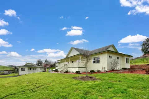 Exterior - 1220 Madrone Ave, Cotati, CA 94931 photo 5 of 21