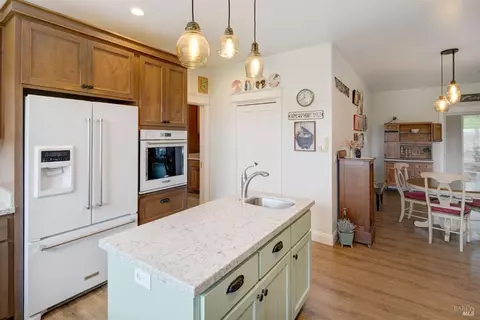 Kitchen - 1220 Madrone Ave, Cotati, CA 94931 photo 2 of 5