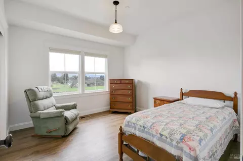 Bedroom - 1220 Madrone Ave, Cotati, CA 94931 photo 5 of 7