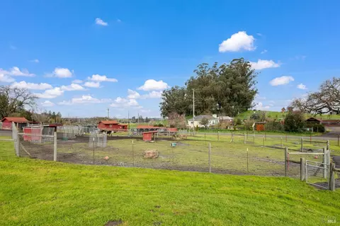 View/Area - 1220 Madrone Ave, Cotati, CA 94931 photo 2 of 5