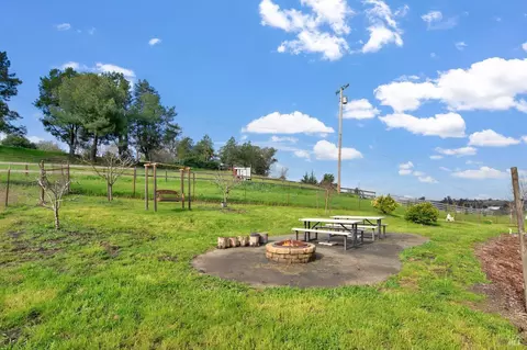 Exterior - 1220 Madrone Ave, Cotati, CA 94931 photo 10 of 21