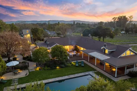 19100 Old Winery Rd, Sonoma, CA 95476