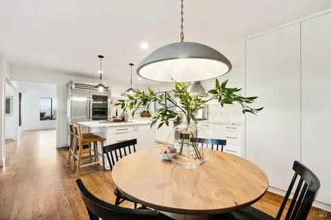 Dining - 169 Bolsa Ave, Mill Valley, CA 94941 photo 2 of 8